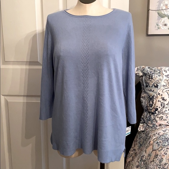 Laura Ashley Sweaters - Thin Sweater 3/4 sleeve